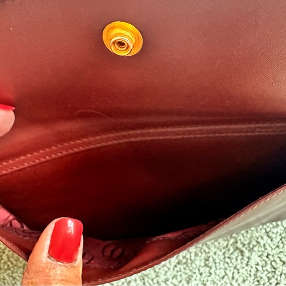 Cartier Must de Cartier Bordeaux Leather Crossbody/Shoulder Bag Pre Loved beauty - Picture 9 of 16